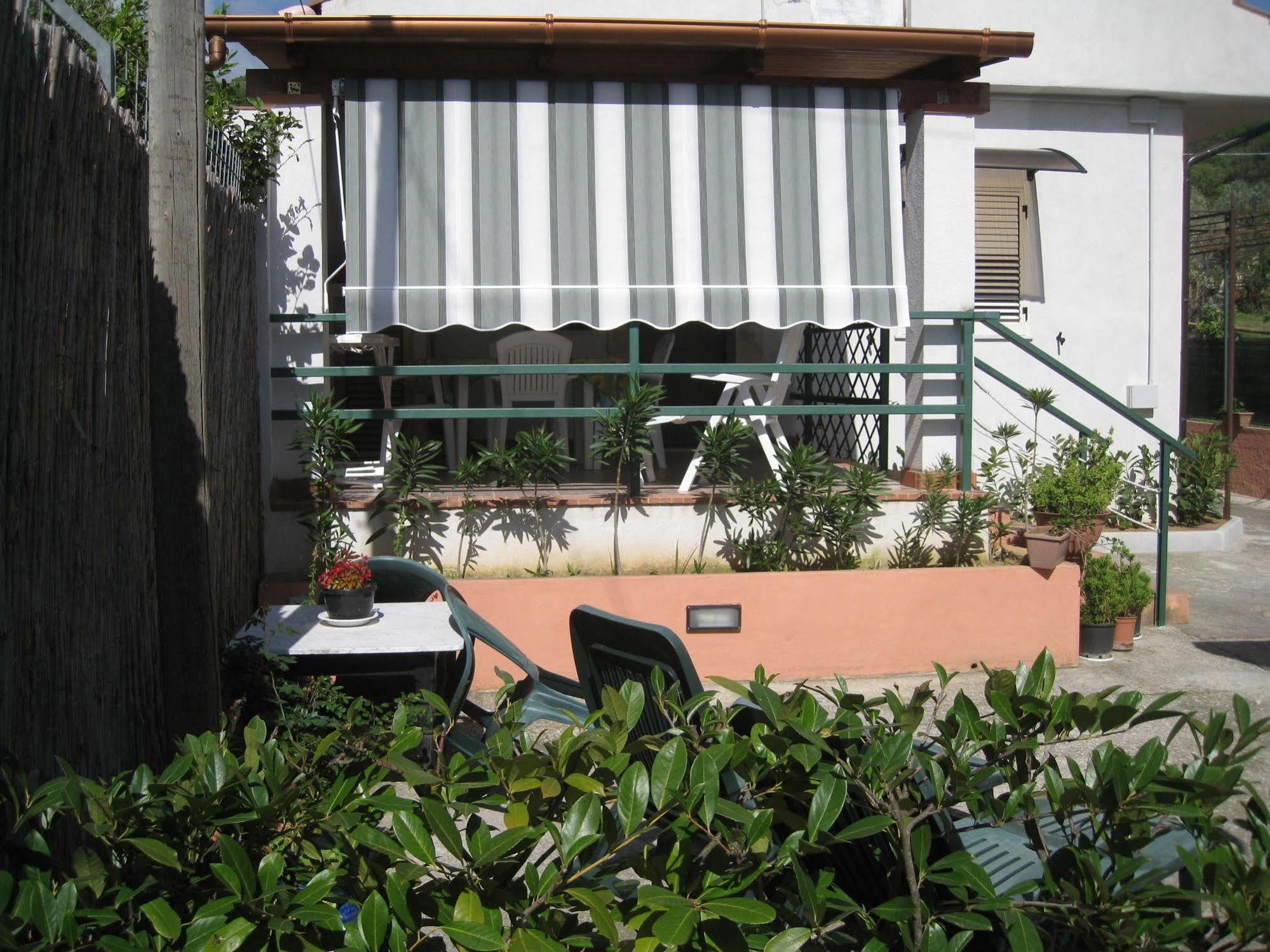 Casa Vacanze Mimose Palinuro Exterior foto